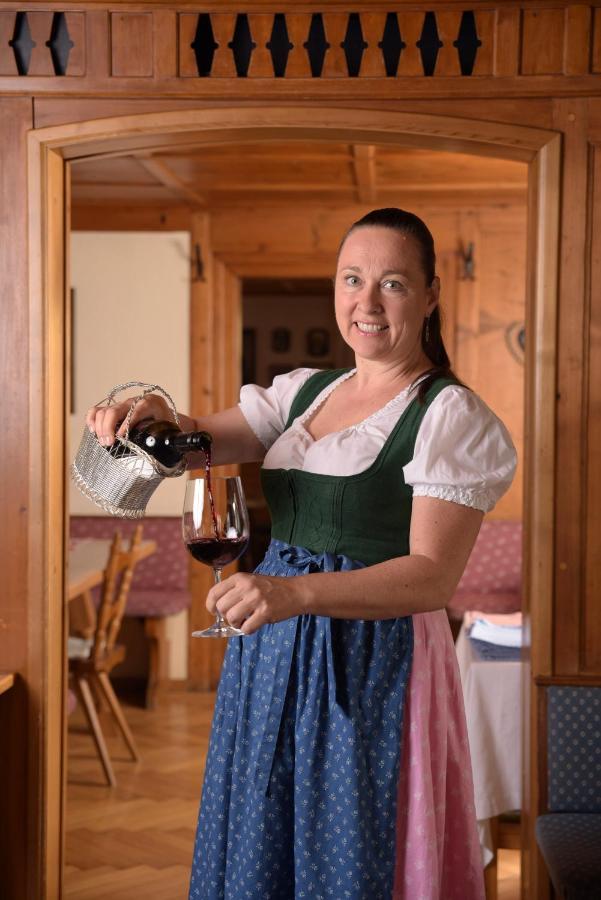 Gasthaus Kreuz シュルンス エクステリア 写真