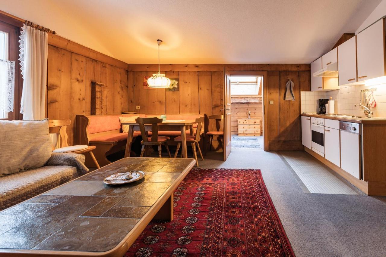 Gasthaus Kreuz シュルンス エクステリア 写真